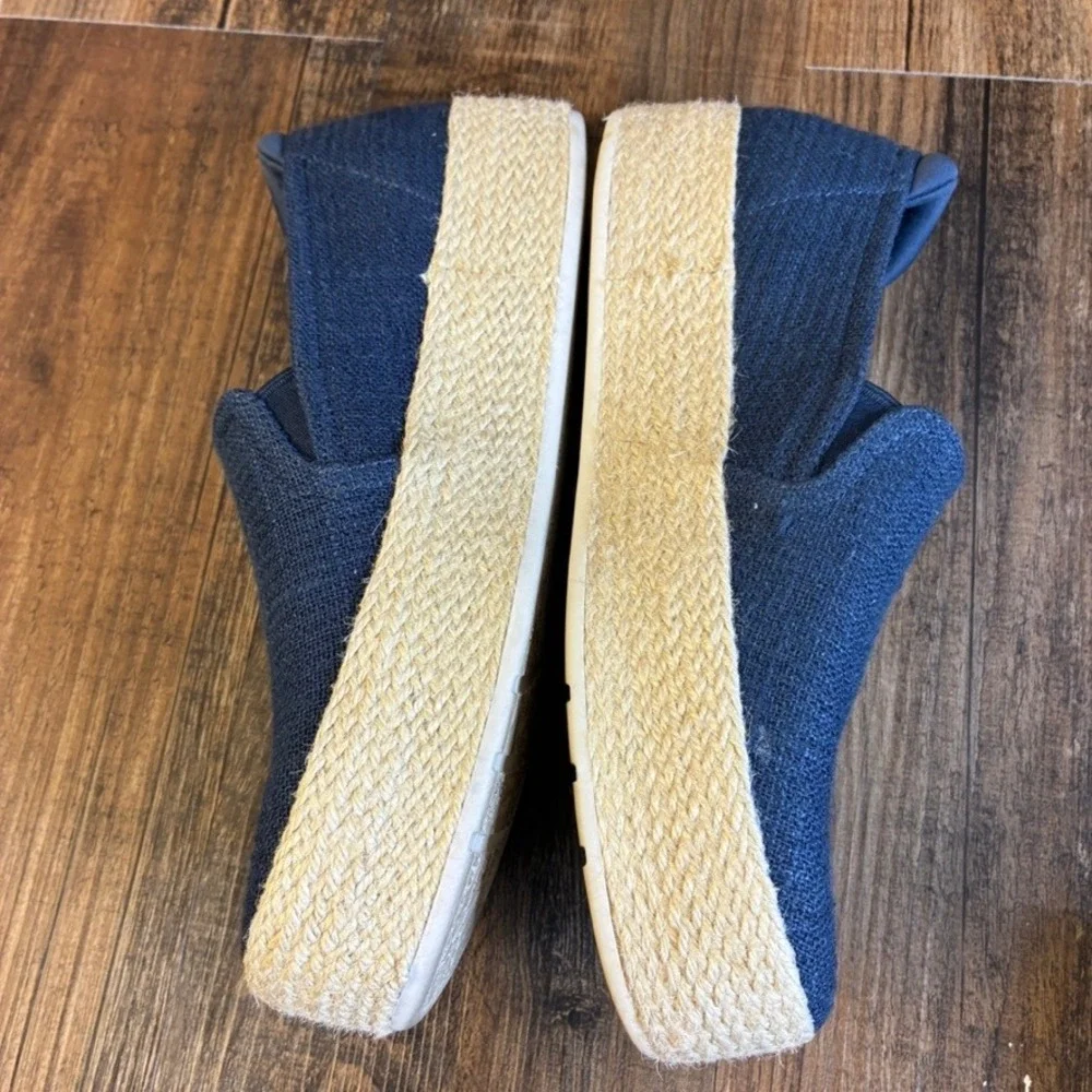 Skechers Martha Stewart Women's Navy Blue Platform Espadrille Loafers Size 7.5